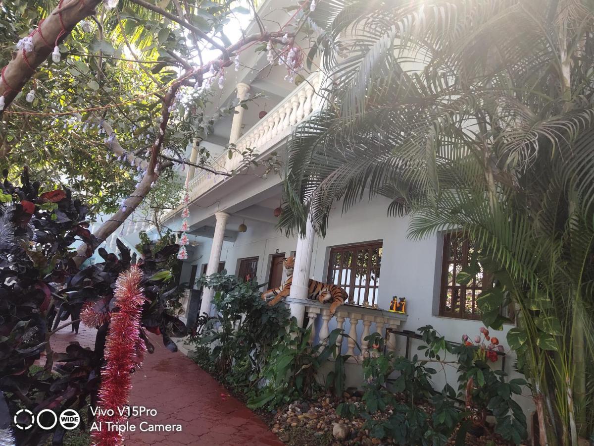 Tanisha Guest House Bogmalo Exterior photo
